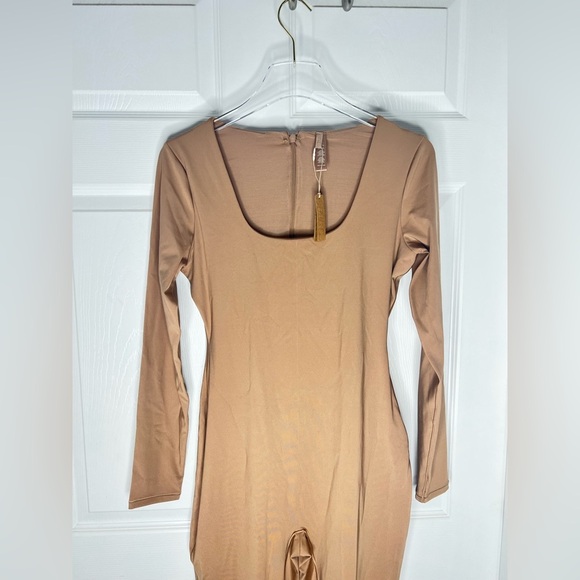 NWT Skims Scoop Neck Jumpsuit Bodysuit Large Sienna - Picture 4 of 8
